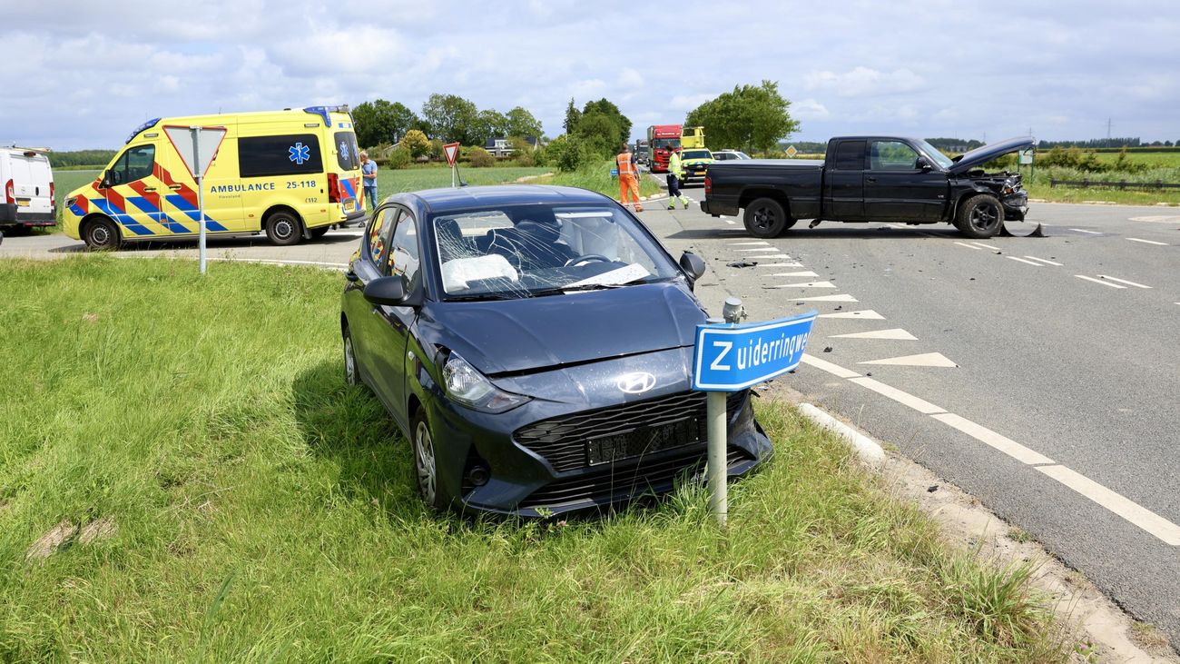 Nieuws - Aanrijding op Zuiderringweg tussen Kraggenburg en Ens, één gewonde