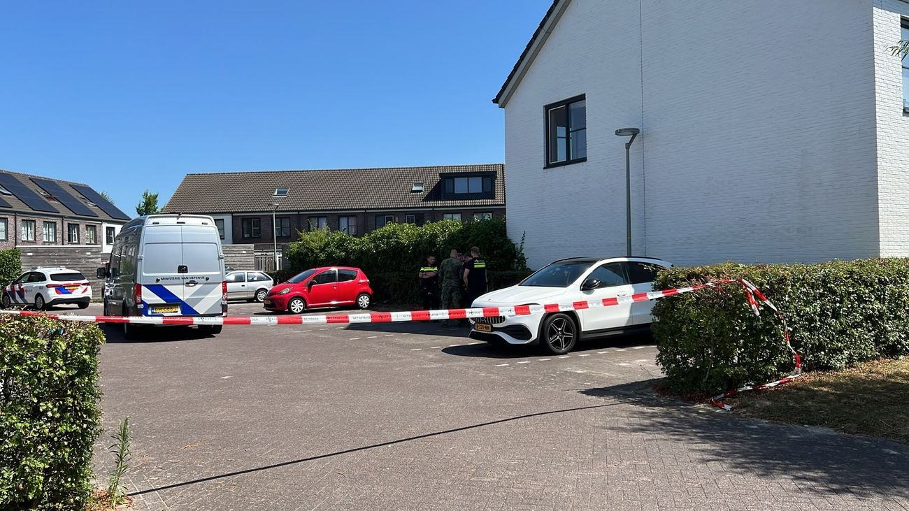 Nieuws - Explosief aangetroffen in Almere Poort, EOD ingeschakeld