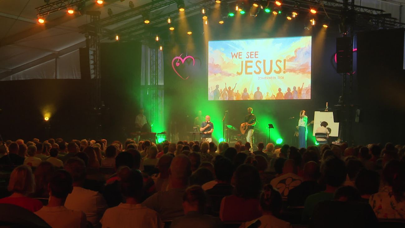 Nieuws - Christelijke zomerweek opnieuw druk bezocht: 'Lekker samen aanbidden'
