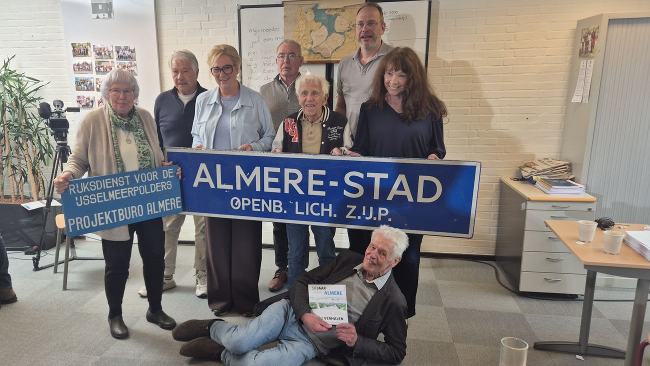 Nieuws - Almere 50 jaar: Pioniers verdeeld over hoe Almere met de geschiedenis omgaat