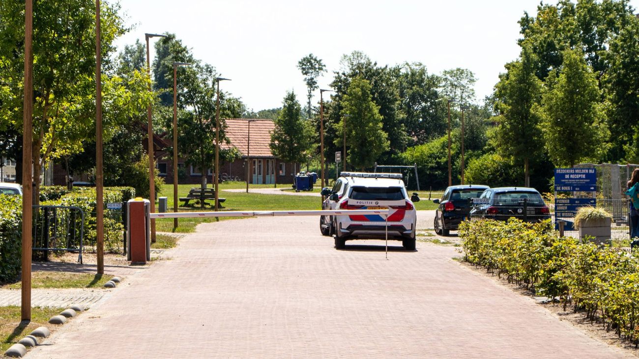 Nieuws - Vechtpartij bij AZC Luttelgeest: Een persoon aangehouden