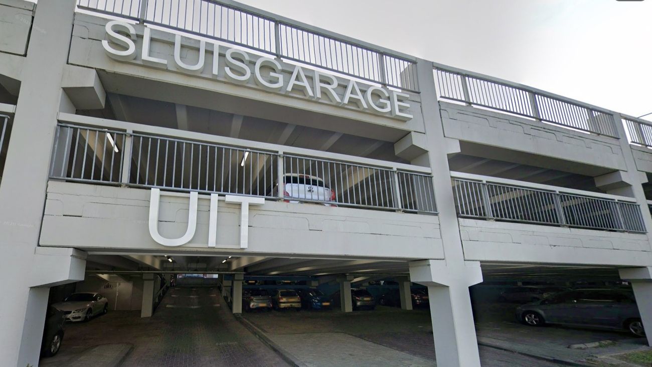 Nieuws - Parkeergarage bij winkelcentrum Almere Haven krijgt opknapbeurt en gaat elf dagen dicht