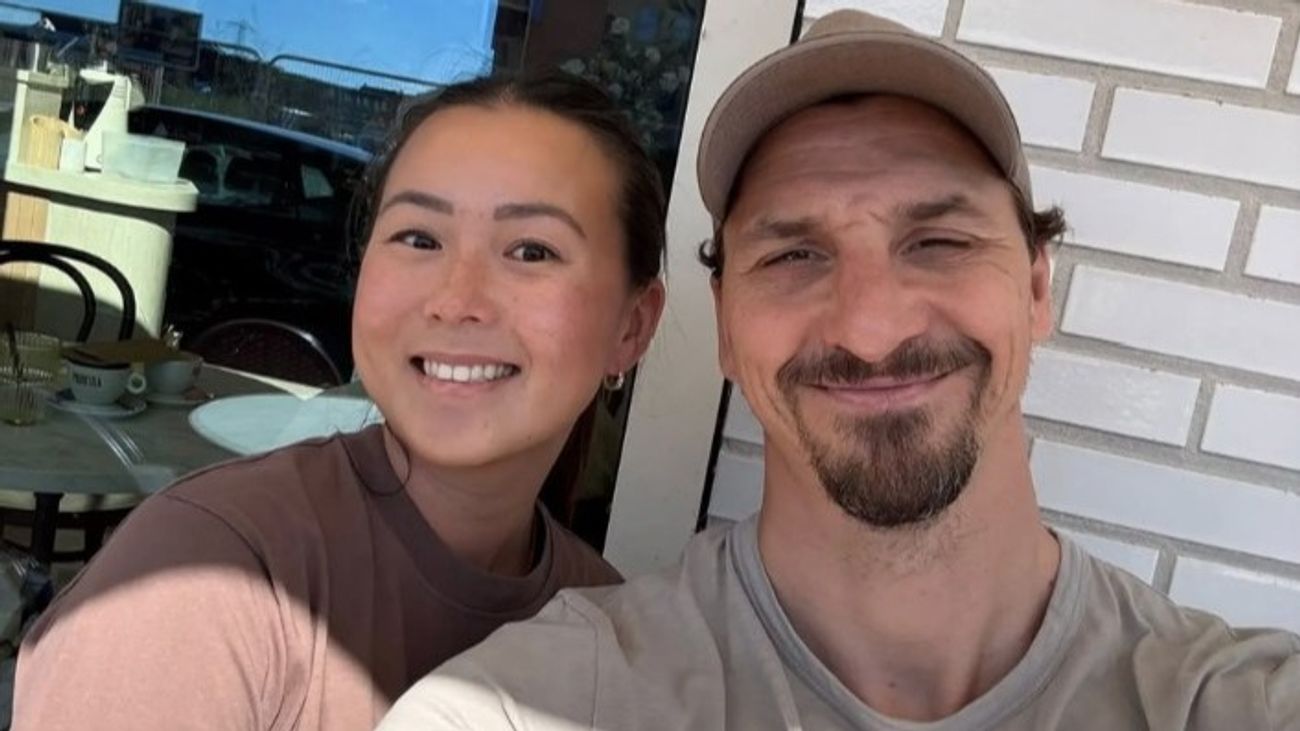 Voetballegende Zlatan Ibrahimovic duikt op in Almere: 'Ik was helemaal starstruck'