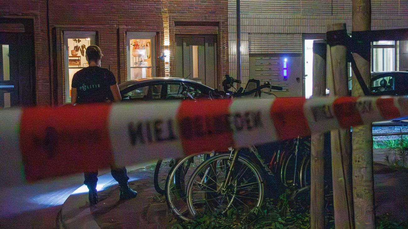 Nieuws - Twee personen aangehouden na schietpartij in Almere Poort