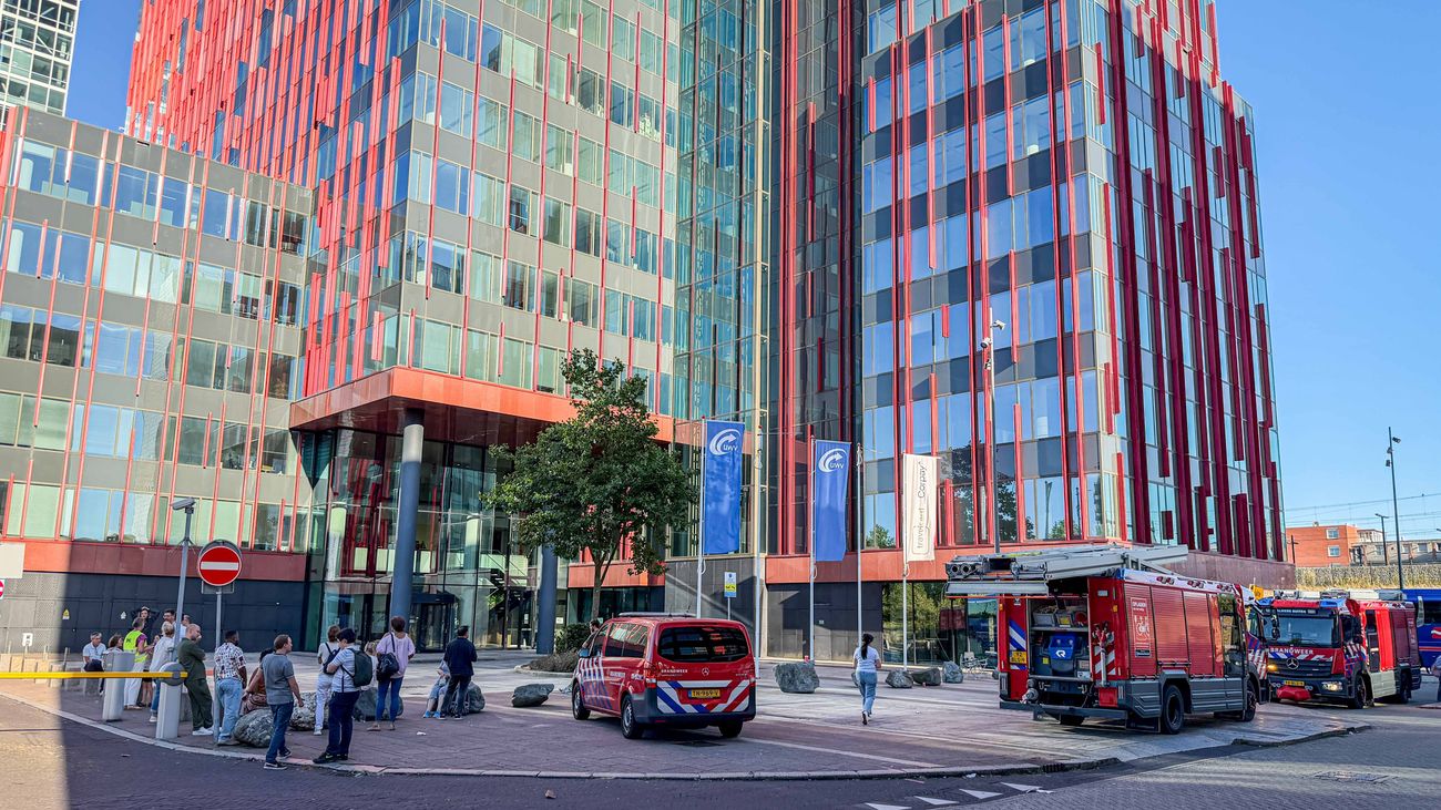 WTC-toren in Almere Stad weer vrijgegeven na brandgeur, oorzaak gevonden op 31e verdieping