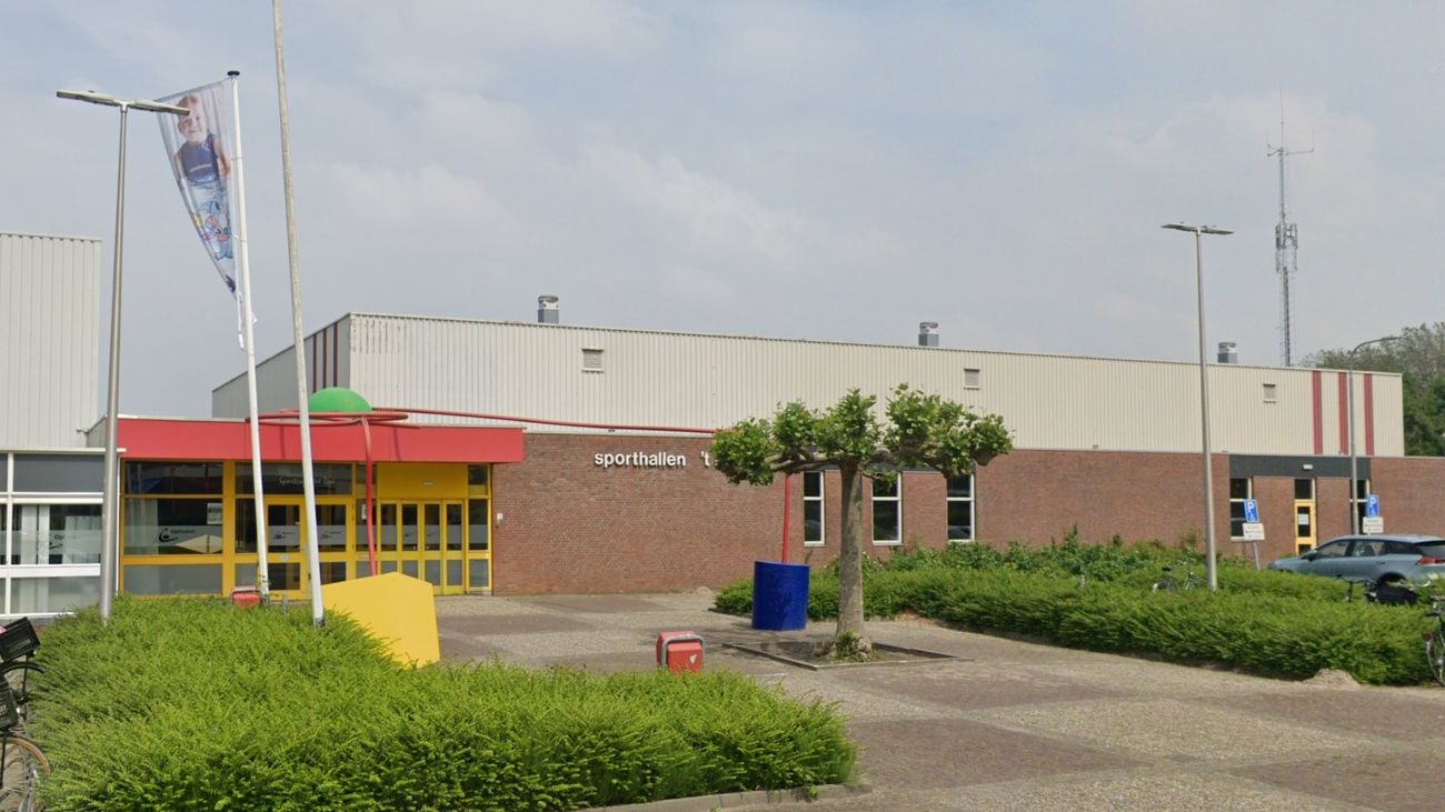 Gemeente stapt naar de rechter om sporthallen 't Dok te slopen; huurder wil er niet uit
