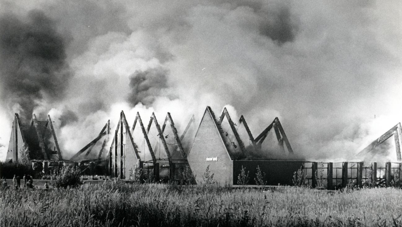 Geschiedenis van Brandweer Lelystad: van vrijwilligerskorps naar moderne kazerne