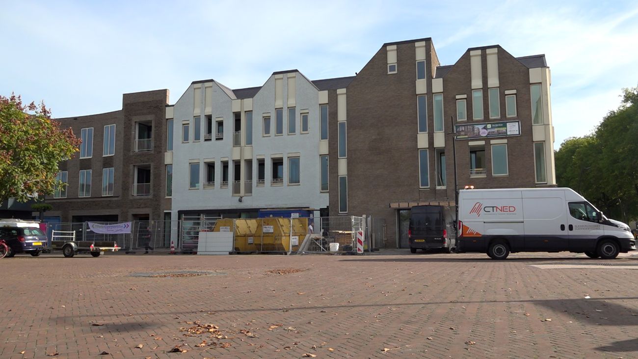 Albert Jan werkte 20 jaar in de Rabobank in Emmeloord, nu komen er appartementen