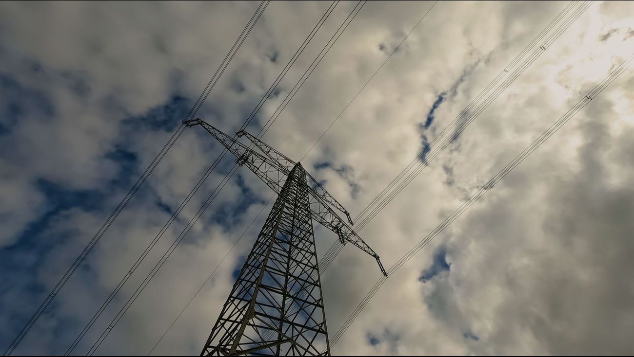 Overheden: 'Bouw nieuwe hoogspanningsverbinding Ens-Vierverlaten op bestaande plek'