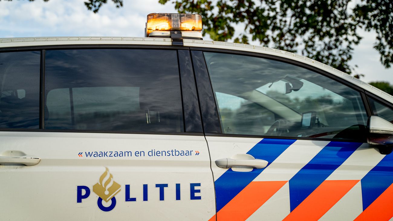 Nieuws - Man met drugs opgepakt na korte achtervolging in Almere Stad