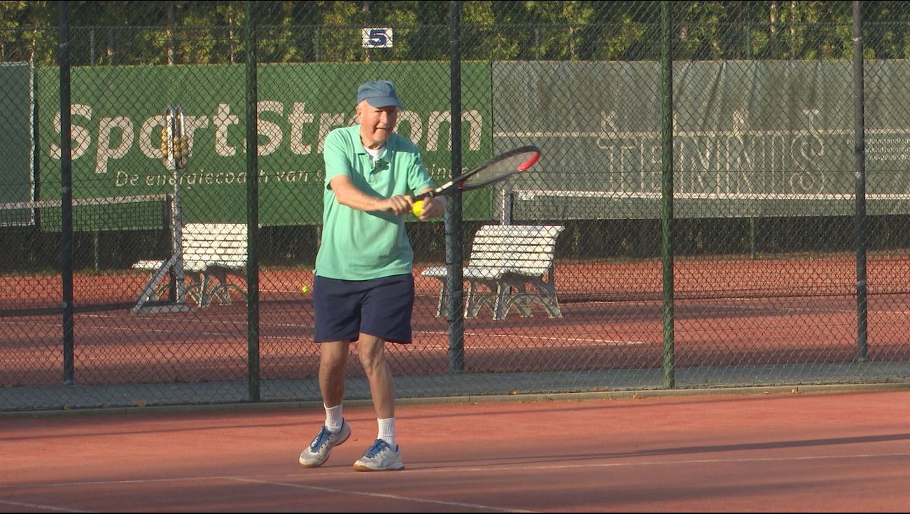 Karel Krouwel (87) kan sportieve levensstijl iedereen aanraden ‘Ik wil dit volhouden tot ik 104 ben’