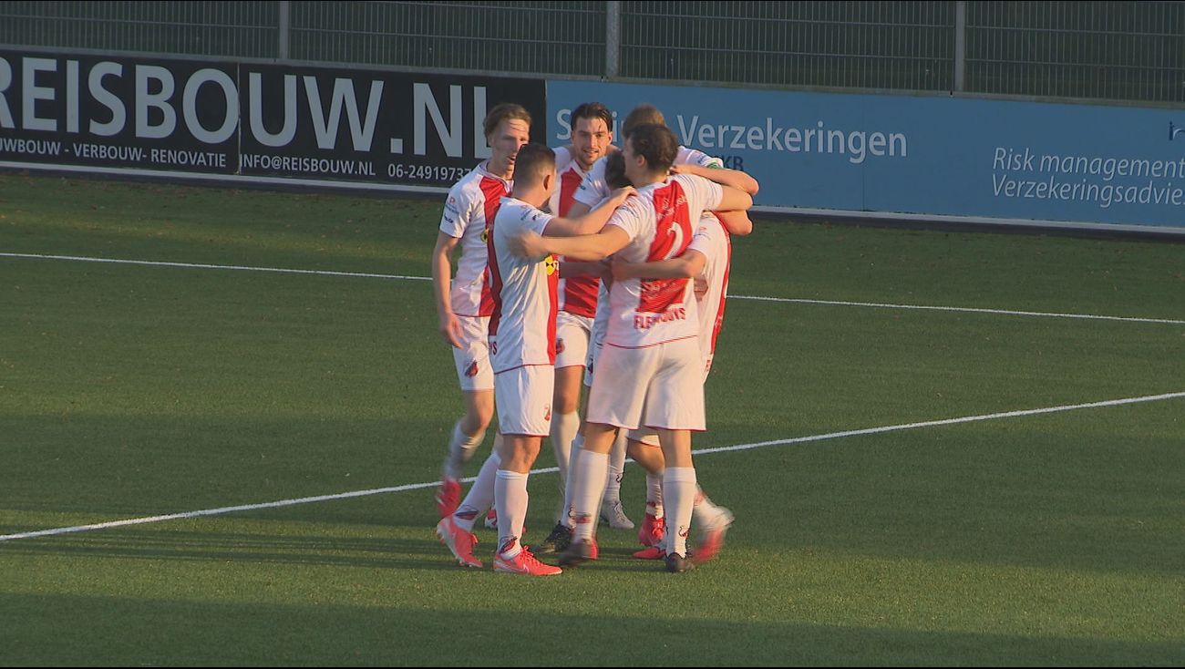 Sport - Flevo Boys stijgt na winst op TVC’28 naar vierde plaats ‘Vandaag blij met positiespel’
