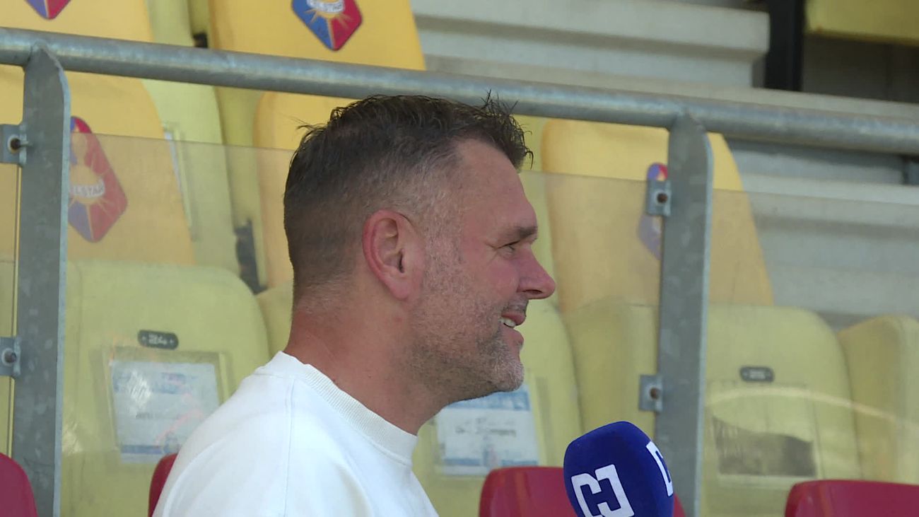 Sport - Henk Brugge is trotse nieuwe trainer van Telstar: 'Het is heel bijzonder'