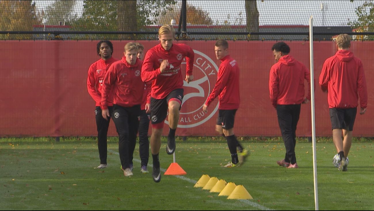 Sport - Almere City wil goede lijn doortrekken tegen MVV Maastricht