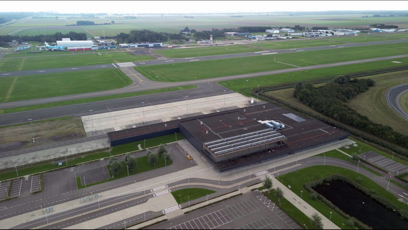 Nieuws - Actiegroep krijgt gelijk: nieuw besluit over activiteiten op Lelystad Airport nodig