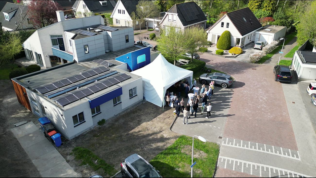 Nieuws - Van krap en verouderd naar licht en modern: huisartspraktijk Creil vernieuwd