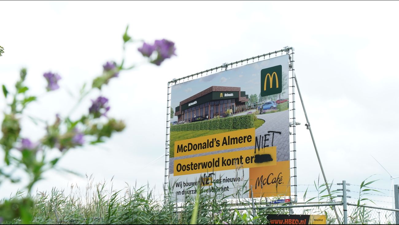 Nieuws - Besluit over McDonald’s Oosterwold opnieuw uitgesteld, pas na februari duidelijkheid