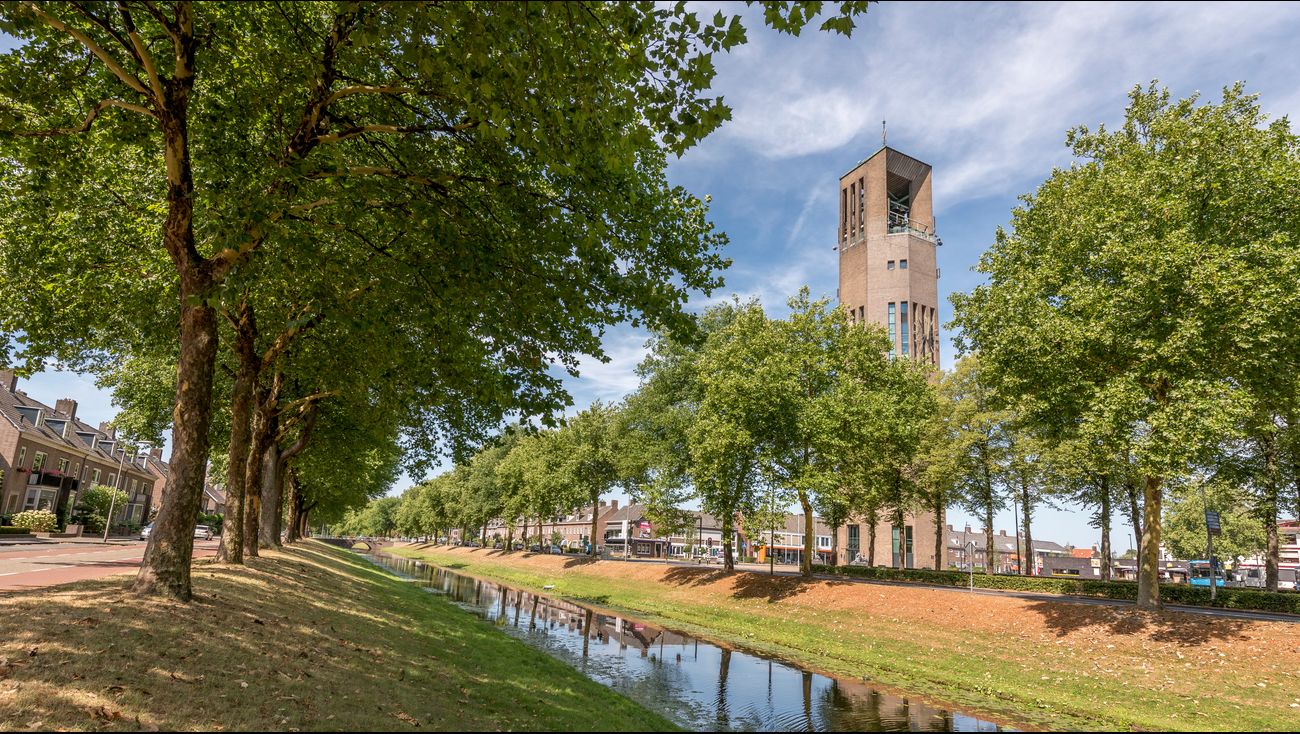 Nieuws - Veelbesproken verbouwing Poldertoren bijna klaar: 'Was al het geld waard'