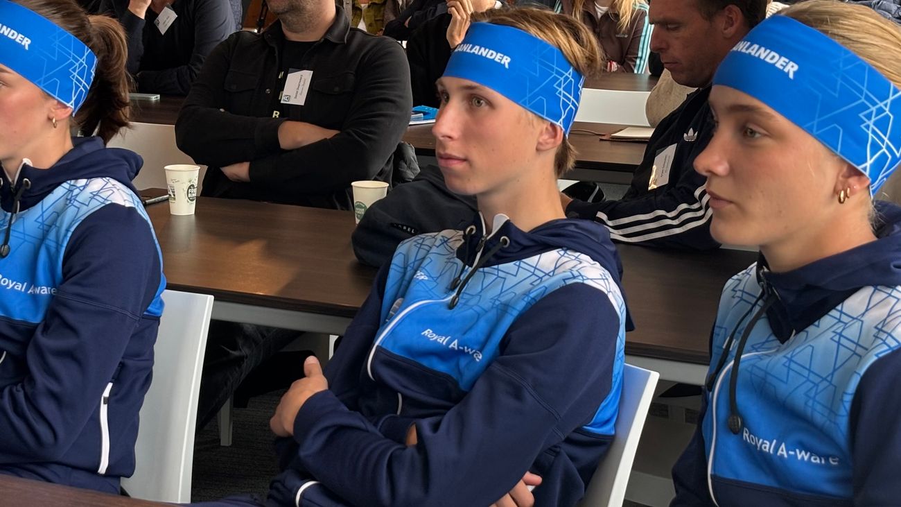 Schaatstalent Friso van Vliet (18) wil groeien bij profploeg, 'Mezelf verbeteren en harder schaatsen