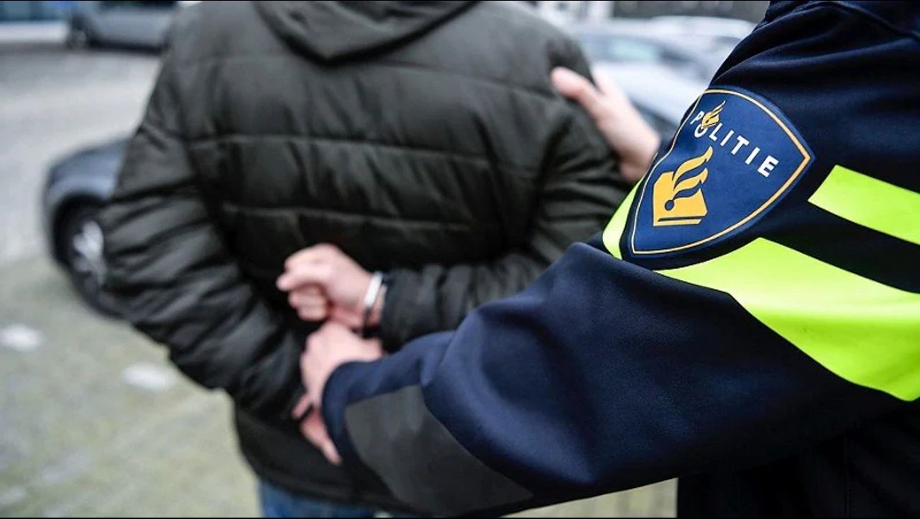 Nieuws - Politie houdt vijf Almeerders aan na vrijgeven beelden van ontvoering