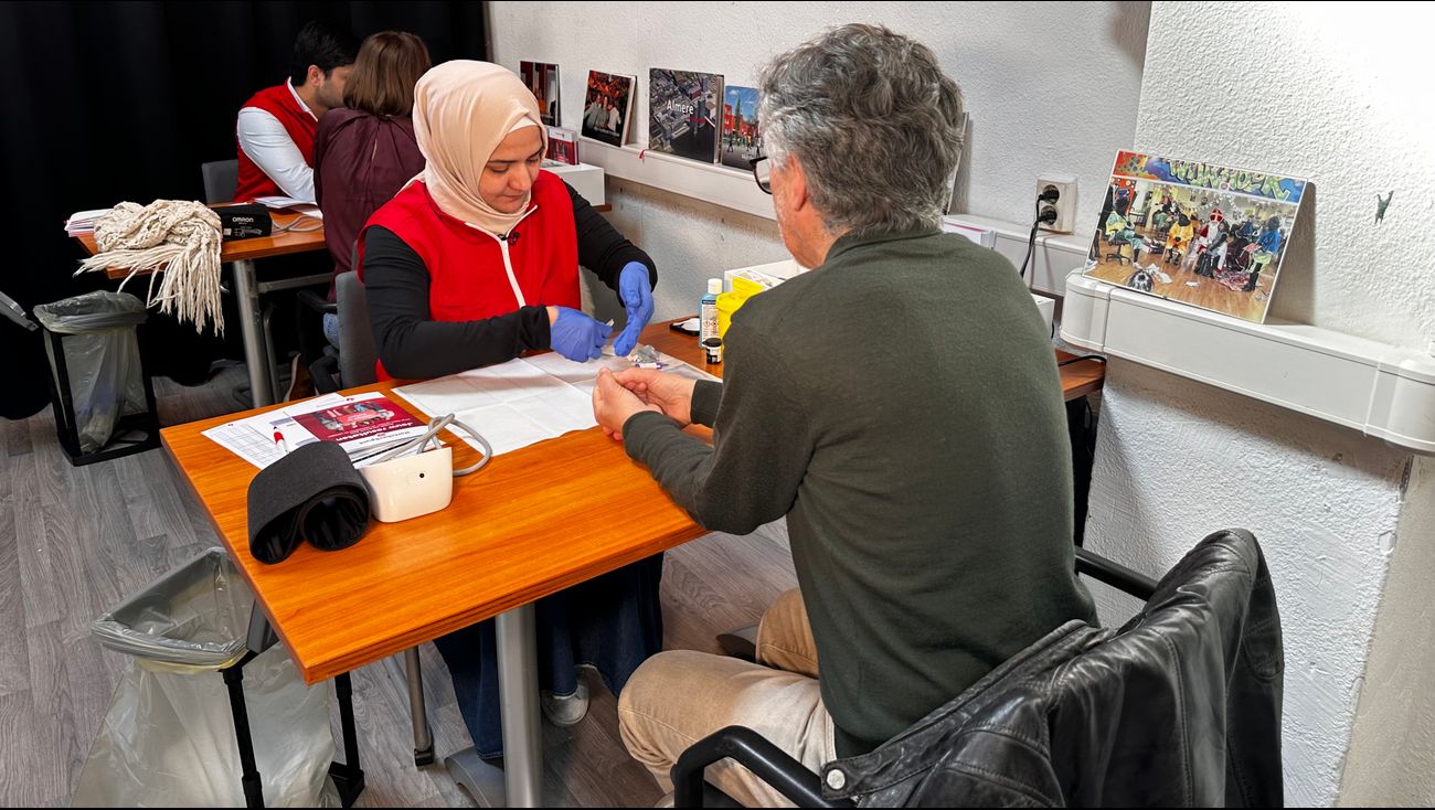 Nieuws - Meten is weten: Hartstichting biedt Almeerders gratis gezondheidscheck aan