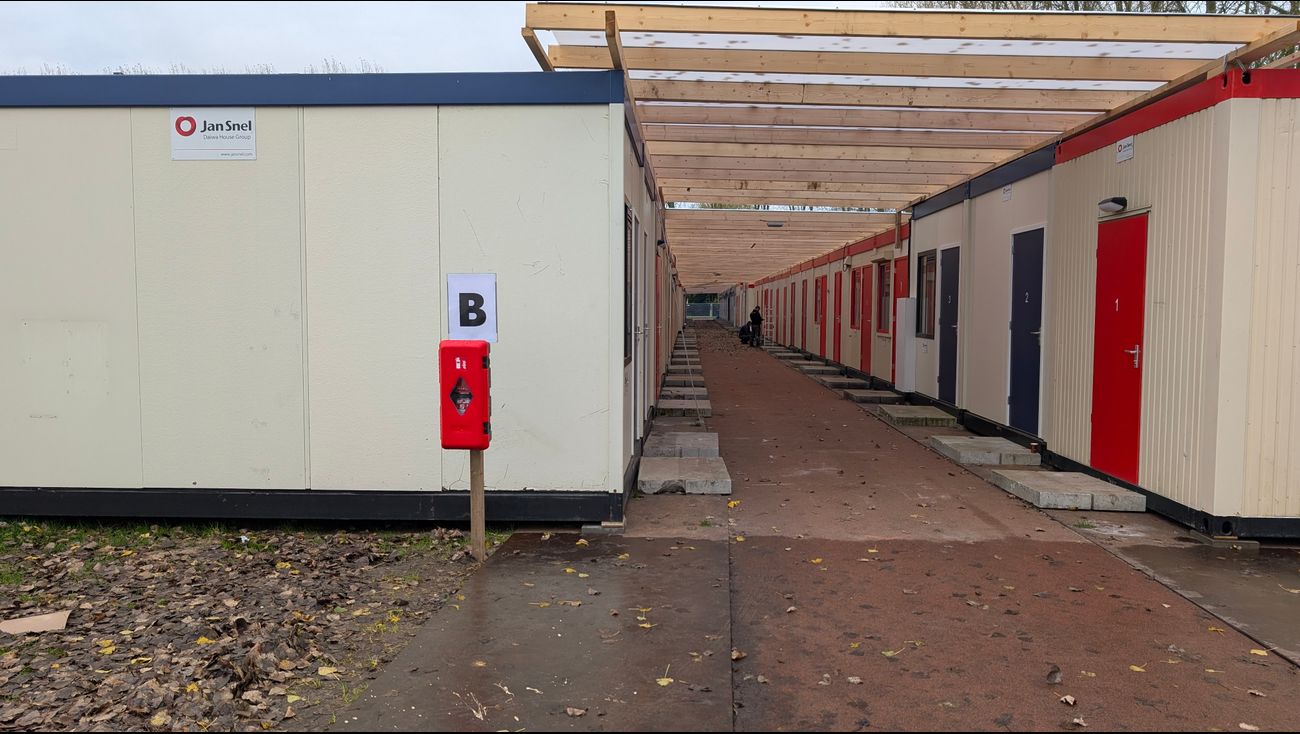 Nieuws - COA: 'Vluchtelingen in noodopvang Walibi zijn daar écht voor 3 april weg'