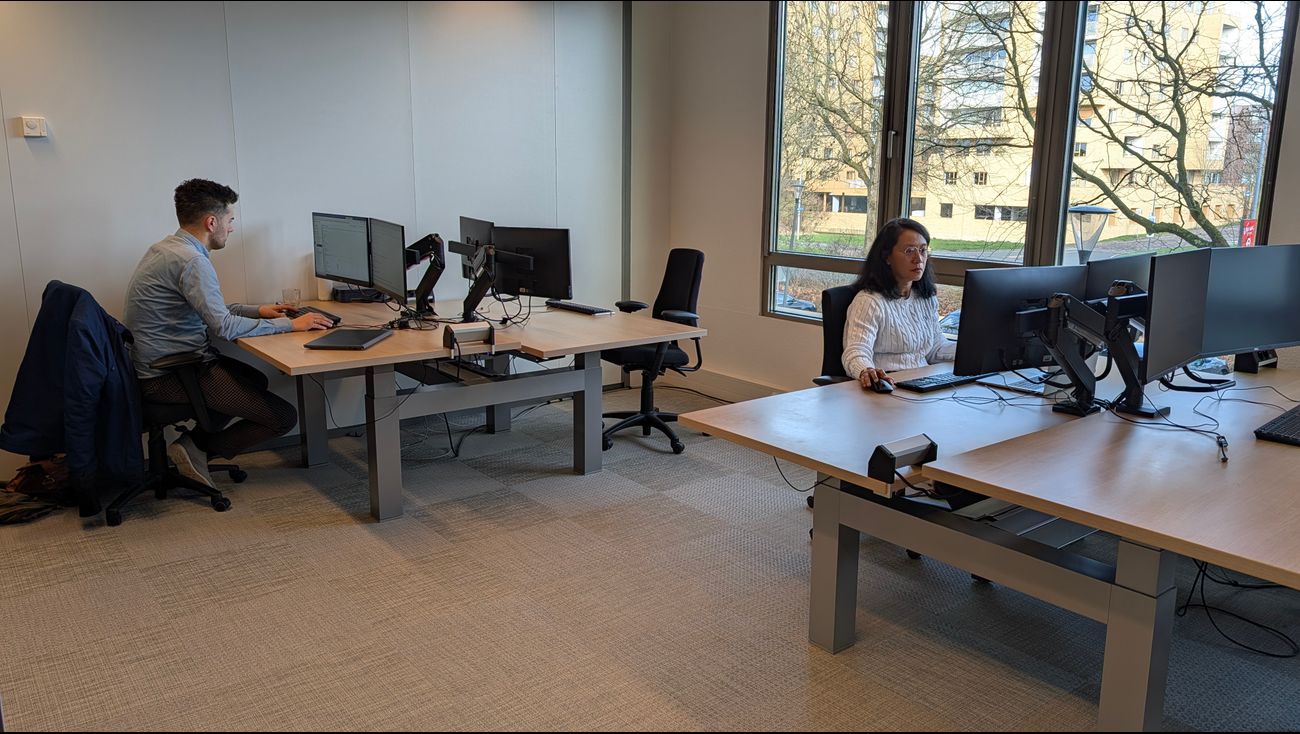 Nieuws - Niet in de file naar Den Haag: rijksambtenaren werken nu ook in Lelystad