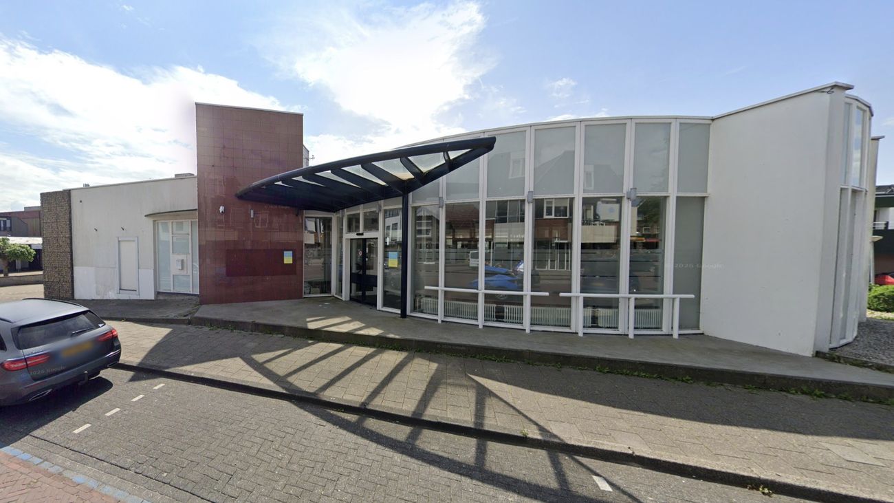Voormalig Rabobankgebouw Urk wordt gezondheidscentrum van de GGD