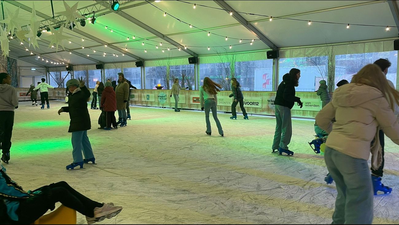 Gemist - Winterwereld Dronten weer open voor publiek