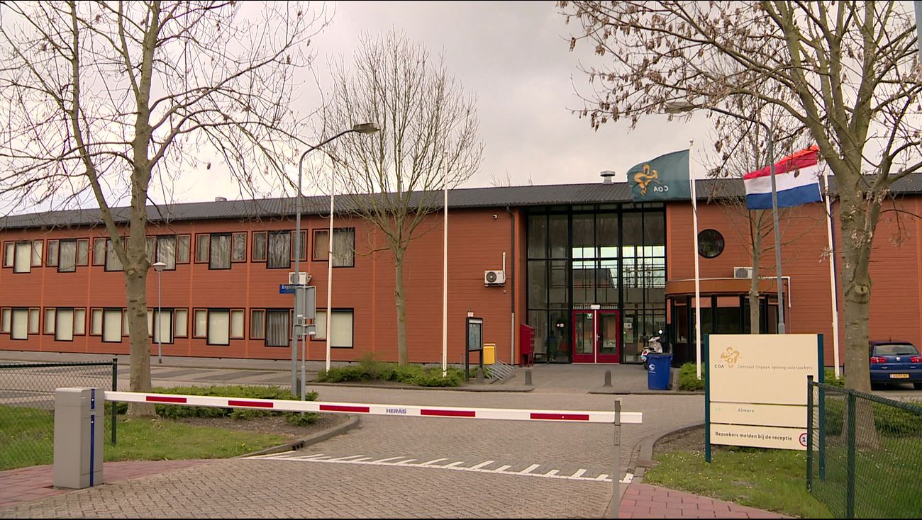 Nieuws - 170 extra noodopvangplekken voor asielzoekers in Almere