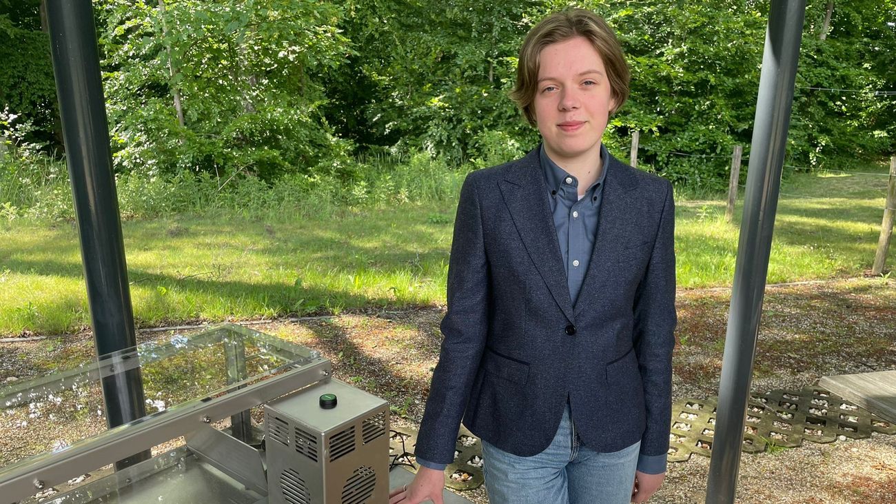 Gemist - Groep leerlingen van Emelwerda College heeft eigen schaalmodel gemaakt