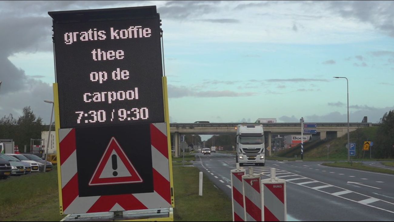 Nieuws - Provincie trakteert Emmeloorders na 11 weken werk aan rotondes