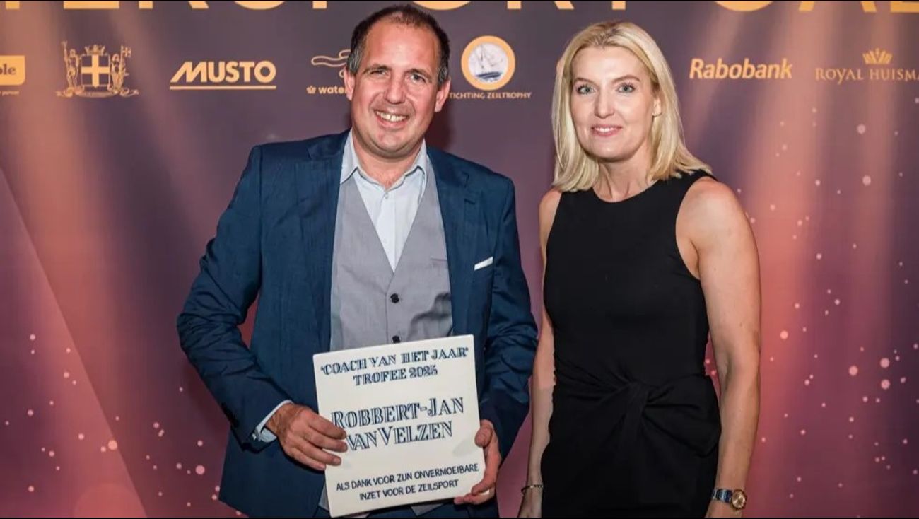Sport - Windsurfcoach Robbert-Jan van Velzen is Coach van het Jaar